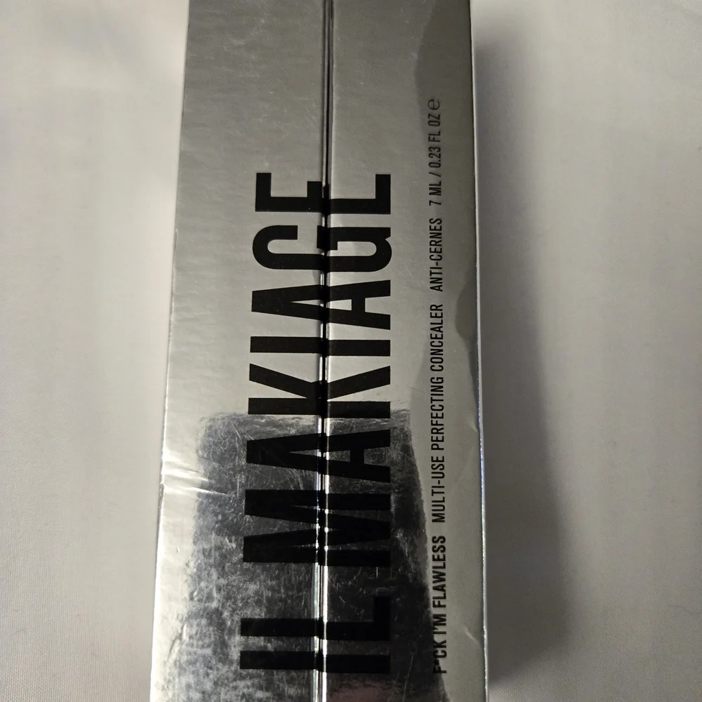 Il Makiage 3.5 Perfecting Concealer - New In Box